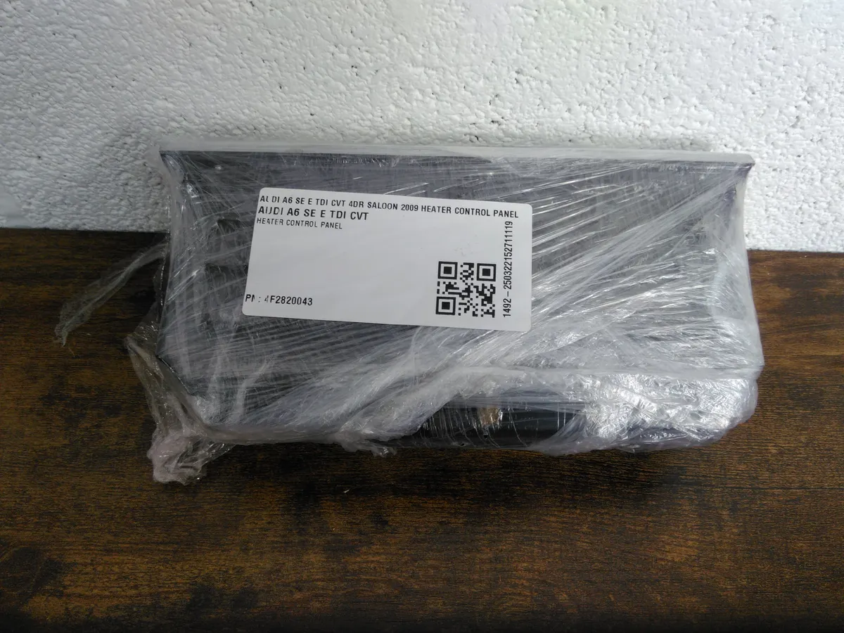 AUDI A6 SE E TDI CVT 4DR SALOON 2009 HEATER CONTROL PANEL 4f2820043