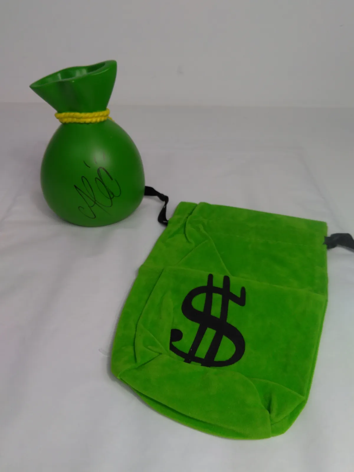 Alec Monopoly Dollar $ Money Bag Sculpture Tag limited edition Kaws print Signed