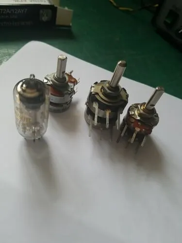 New Vacuum Tube Valve NOS EF86 Cossor Mullard x2 Audio Pre Amp & 6 Pots