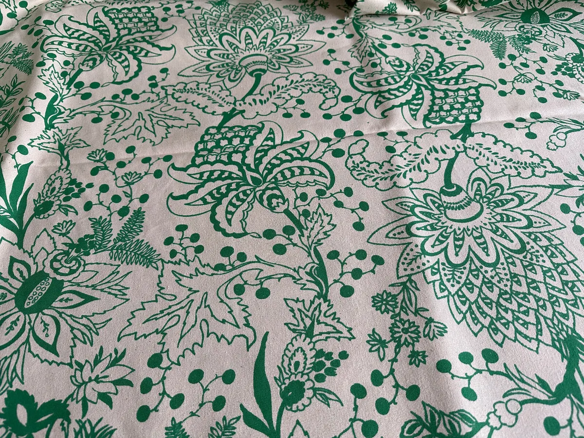 AKIN & SURI Canvas Upholstery Fabrics 1.56x 4m Green Floral & Geometric 1.54x1m