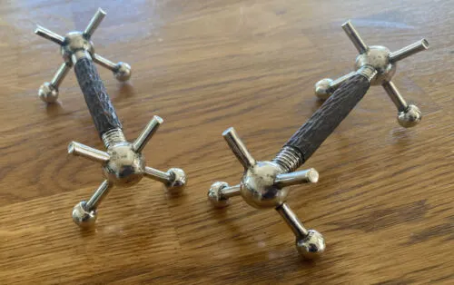 Vintage / Antique Pair of Victorian Silver Plated Metal & Horn Knife Rests