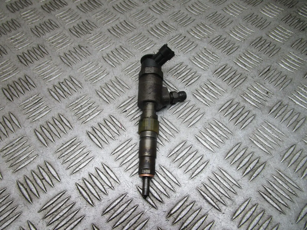 2016 PEUGEOT CITROEN 1.6 HDI DIESIEL FUEL INJECTOR 0445110340 870692 OEM