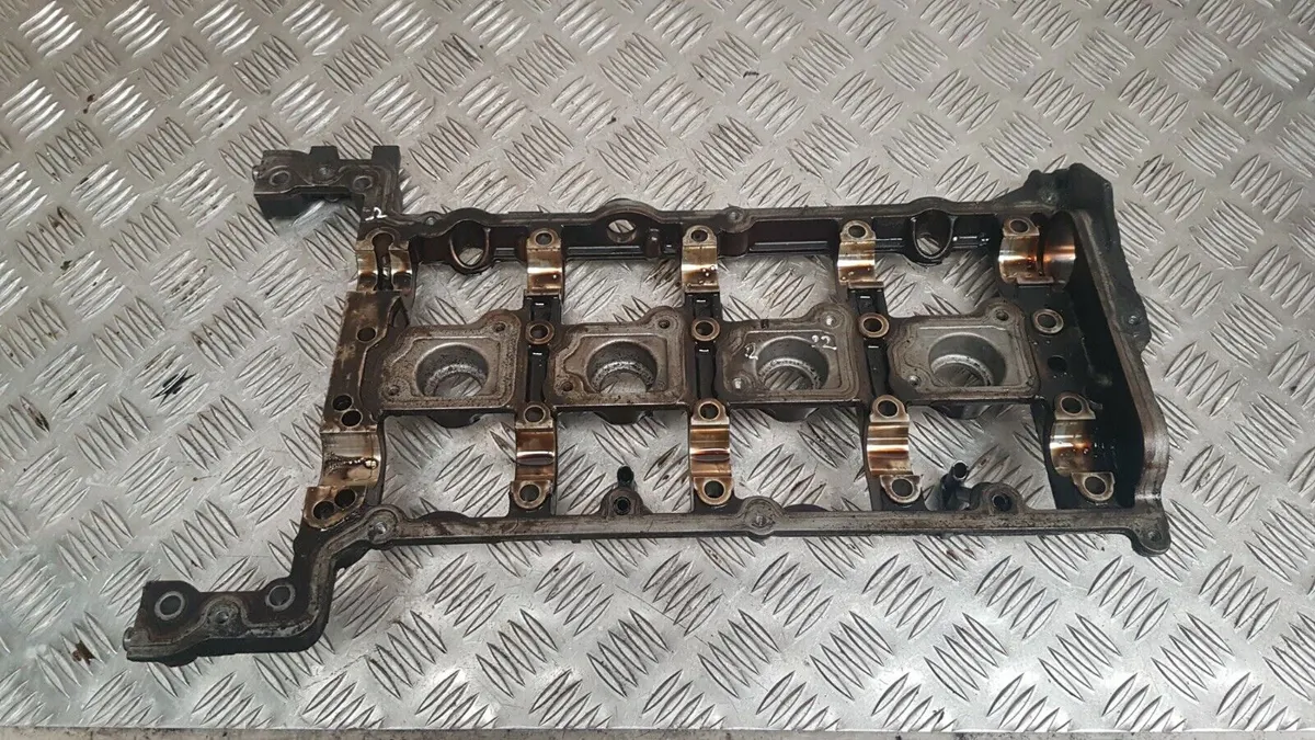 2008 MERCEDES C CLASS W204 C180 CAMSHAFT CASING R2710511102