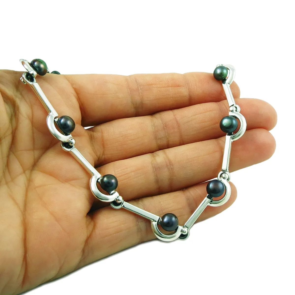 Maria Belen Hallmarked Sterling 925 Silver and Pearl Necklace