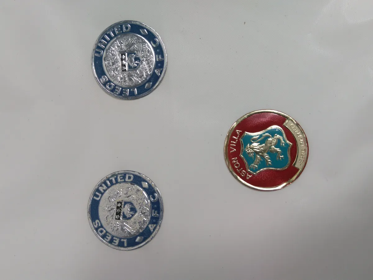 Leeds United / Aston Villa Retro Badge Faces
