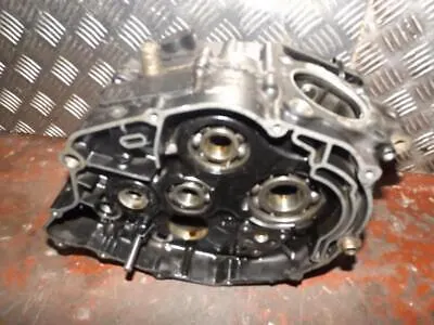 Yamaha XT125 XT 125 1981-1982 Engine Crankcases Crank Cases 17T Prefix