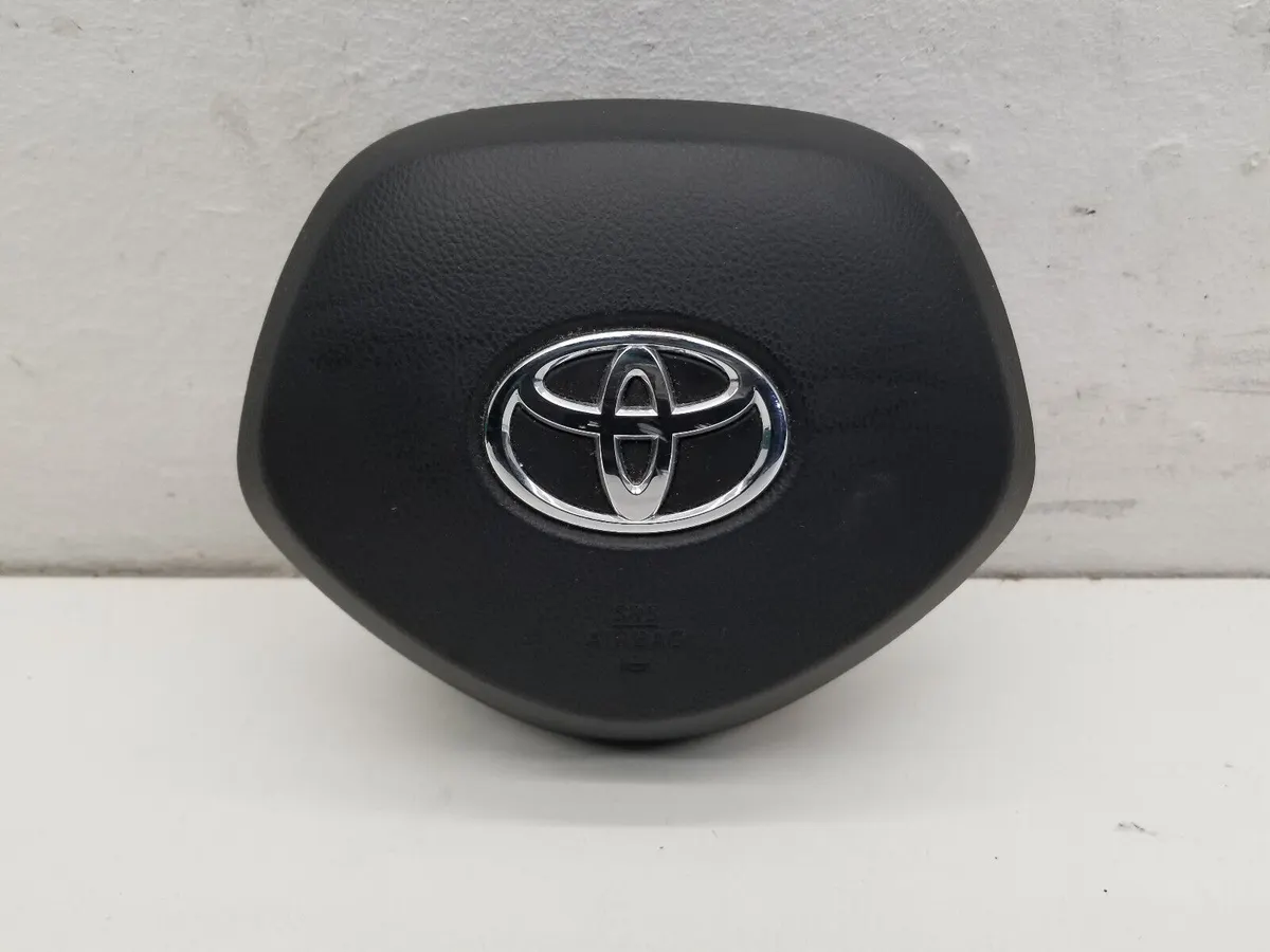 2019 TOYOTA C-HR MK1 RHD STEERING WHEEL A!R BAG OEM 45130-F4030
