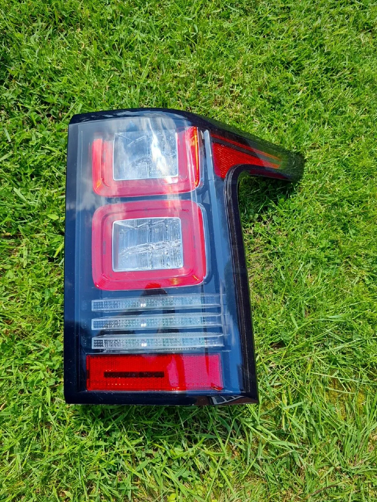 RANGE ROVER VOGUE L405 RIGHT SIDE Back TAIL LIGHT LAMP 2013-2018