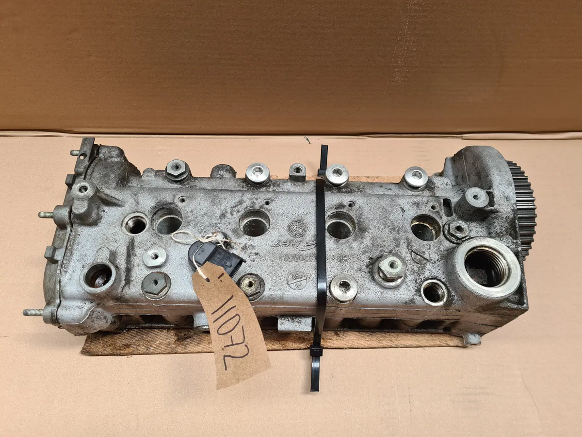 Genuine Fiat 500 ABARTH 1.4 Petrol Camshaft Cover / Camshaft Housing (55208533)