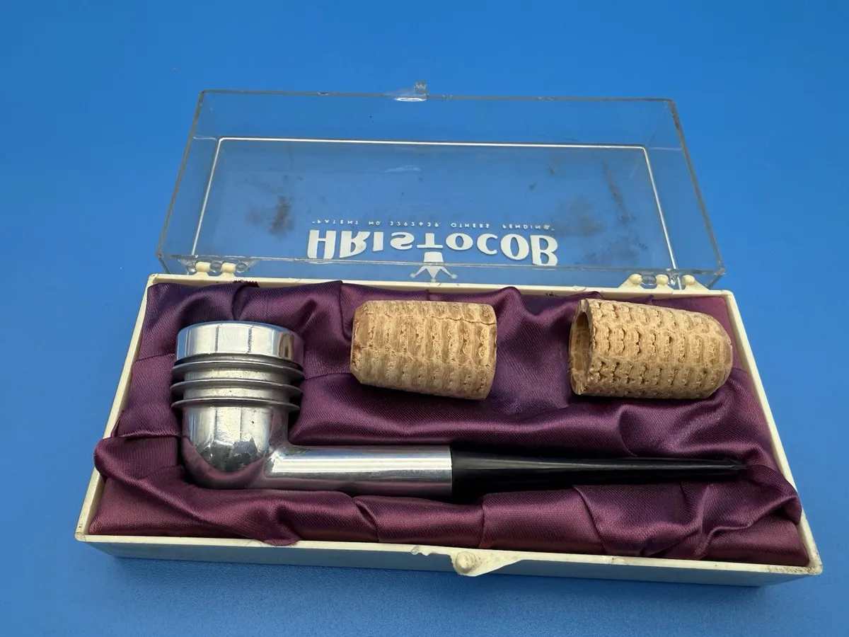 1960s ARISTOCOB W/ COB INSERTS RADIATOR ESTATE PIPE