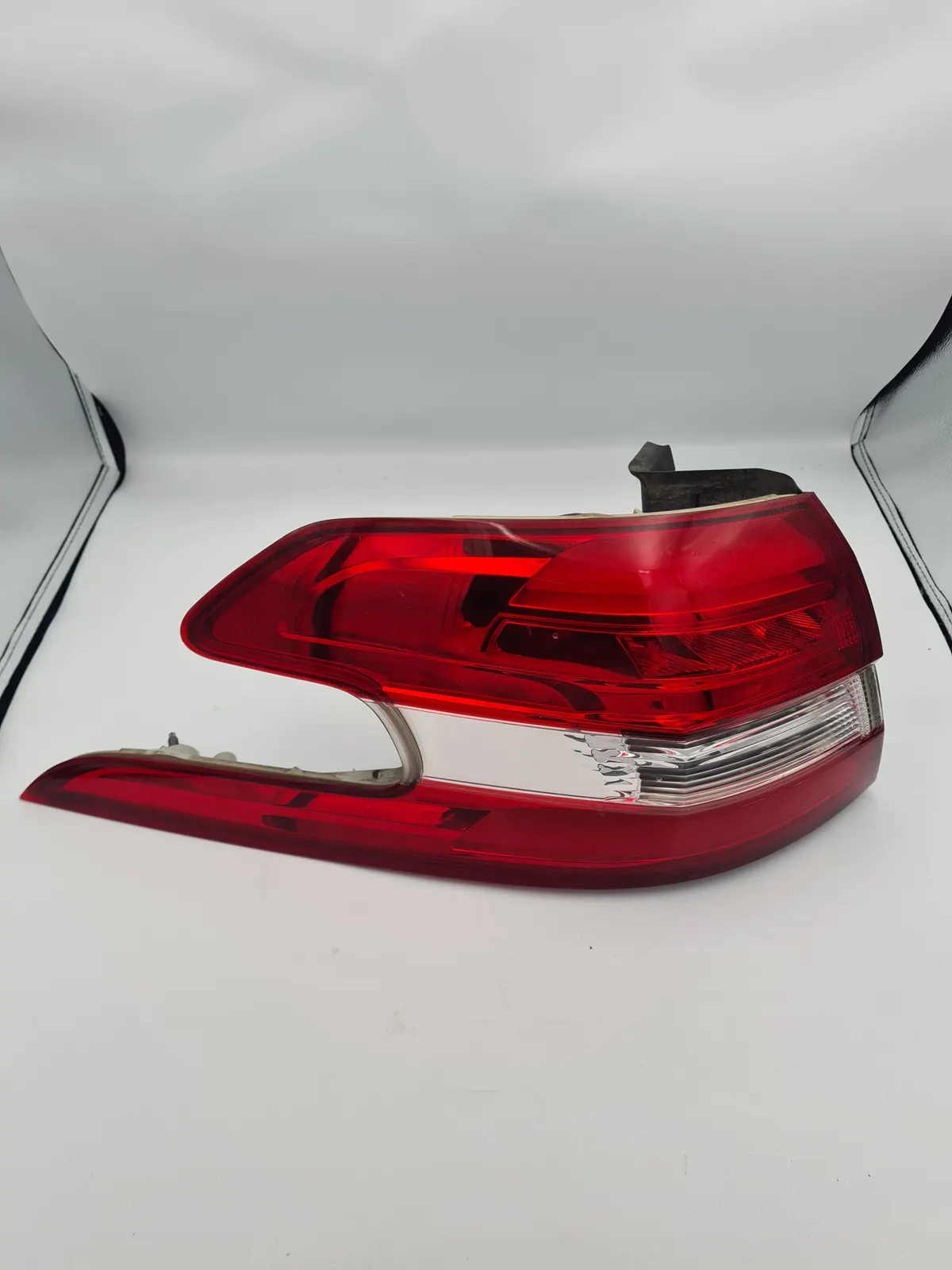 Peugeot 308 T9 Estate 14-17 Pre-Facelift Passenger Left Rear Light 9678093980