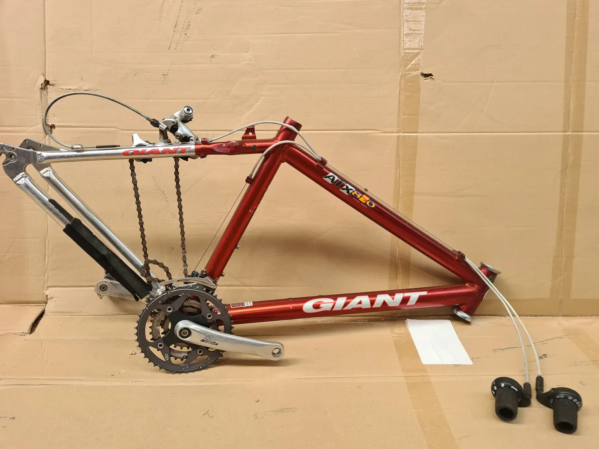 Giant ATX850 Expert Series MTB Frame 1990s Retro 6061 Aluminium Size 17.5