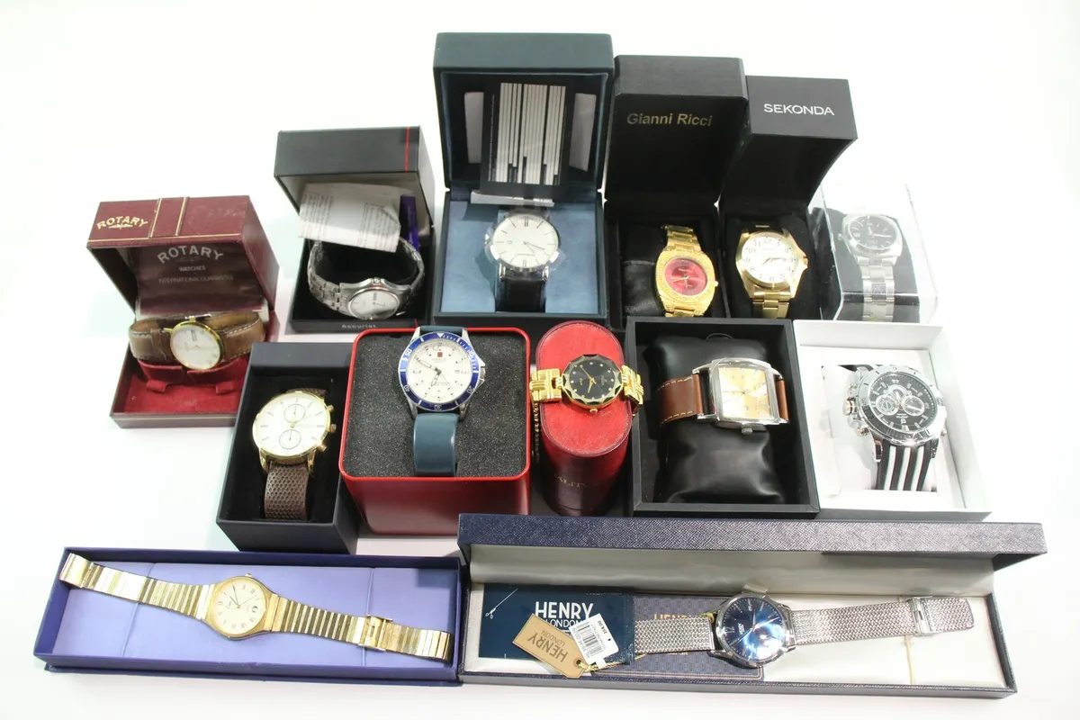Mens Assorted Boxed Watches Quartz Rotary Swiss Army UNTESTED Lot of 12