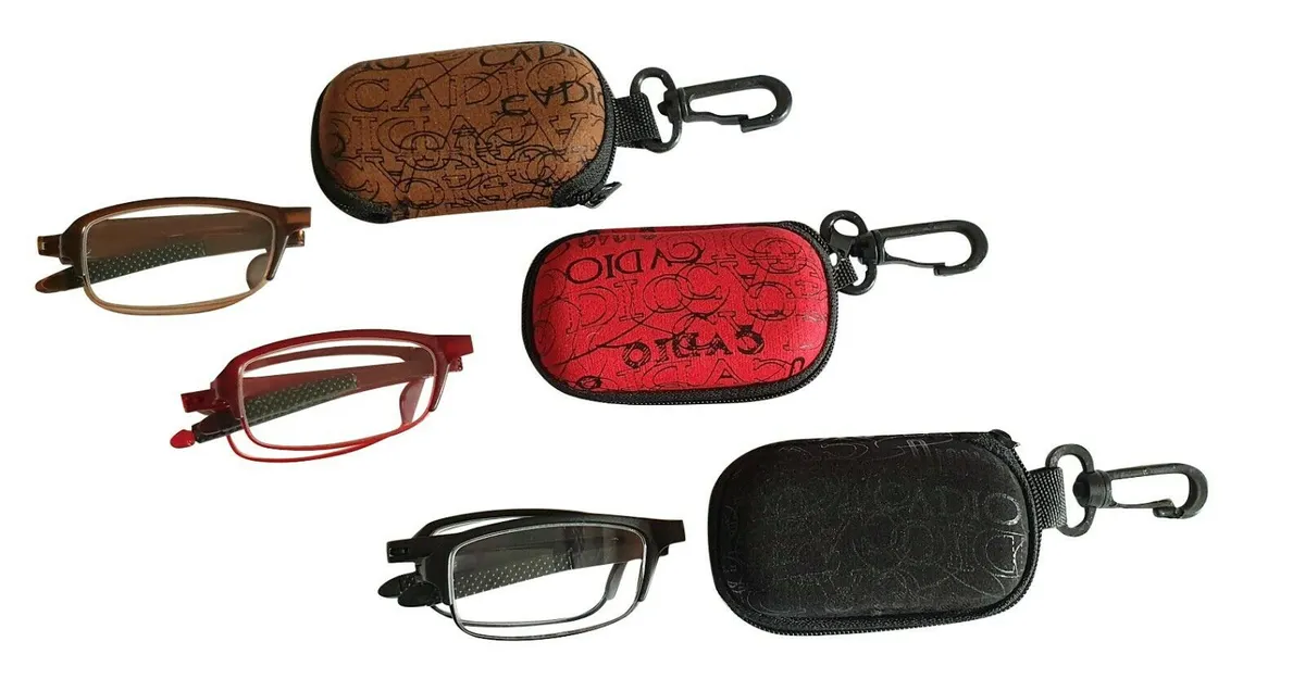 4 X Folding Bendable Reading Glasses Ultra Lite Case & Belt Clip Black +3.0