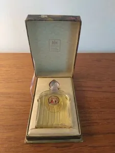 Antique Perfume Yardley Old English Lavender London boxed SEALED.