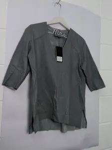 Cigno Nero leather top ahirt dove grey 40/. 14/16 rrp £250