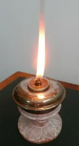 Vintage Collectable Miniature Portable Compaign Paraffin Kerosene Oil Lamp Light