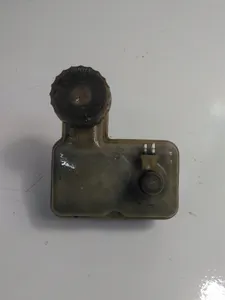 Porsche 928 Brake Fluid Reservoir, used 92835565004
