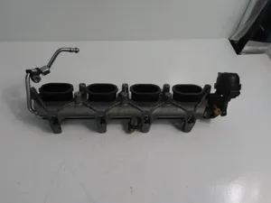 2010 AUDI A5 S5 4.2 FSI CAUA RIGHT LOWER AIR INLET INTAKE MANIFOLD & FUEL RAIL