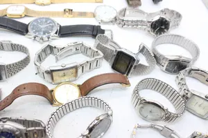 Lot of 30x Vintage Gents Quartz Wristwatches Casio Rotary Untested Spares Repair