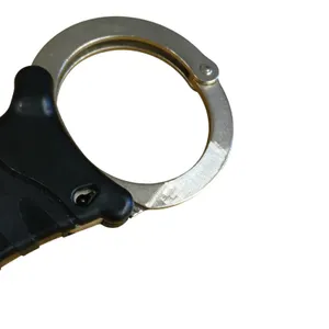TCH842 Handcuffs Speedcuffs Rigid Twinlock Police Grade B With 1 Key Used