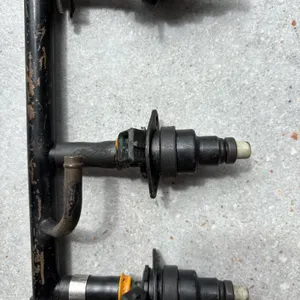 Kawasaki GPZ 750 Turbo ZX750E1 Injectors & Fuel Rail Set JECS A46 Used