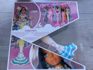 NEW MGA Mermaze Mermaidz Slumber Party Colour Change Casea Fashion Doll