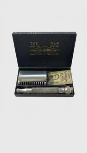 Gillette Vintage Double Edge Safety Razor Boxed - Made in England - Used