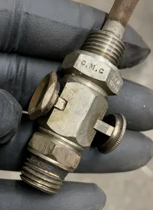 Pair Vintage Enots G&C 1/4" Motorcycle Petrol Fuel Taps Valves For Parts