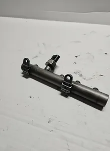 AUDI Q7 4L A6 C6 A8 D3 3.0 TDI Left Injector Rail 059130089AB Used